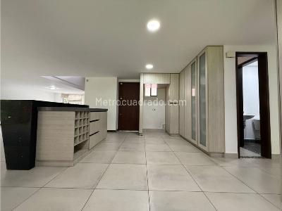 Casa de 3 alcobas en venta en Loma Benedictinos, Envigado, 274 m² · foto 10 de 20