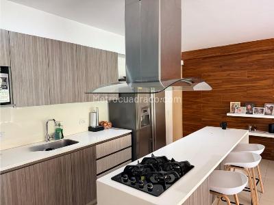 Apartamento de 3 alcobas en venta en Loma De Las Brujas, Envigado, 128 m² · foto 12 de 20