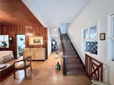 Casa de 5 alcobas en venta en Laureles, Medellín, 439 m² · foto 4 de 20