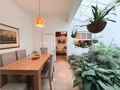 Casa de 5 alcobas en venta en Laureles, Medellín, 439 m² · foto 6 de 20
