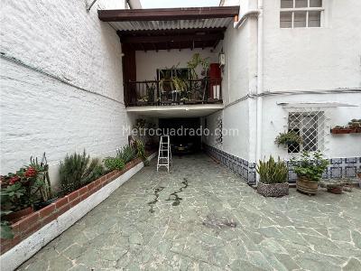 Casa de 5 alcobas en venta en Laureles, Medellín, 439 m² · foto 10 de 20
