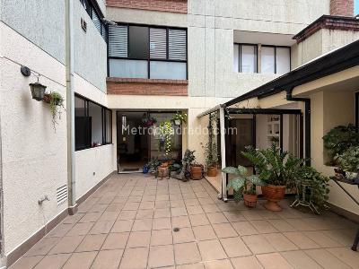 Apartamento en venta en Laureles, Medellín · foto 7 de 20