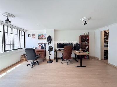 Apartamento en venta en Laureles, Medellín · foto 12 de 20