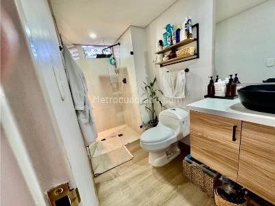 Apartamento de 3 alcobas en venta en Laureles, Medellín, 120 m² · foto 12 de 20