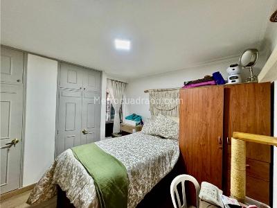 Apartamento de 3 alcobas en venta en Laureles, Medellín, 120 m² · foto 13 de 20