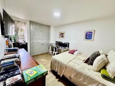 Apartamento de 3 alcobas en venta en Laureles, Medellín, 120 m² · foto 15 de 20
