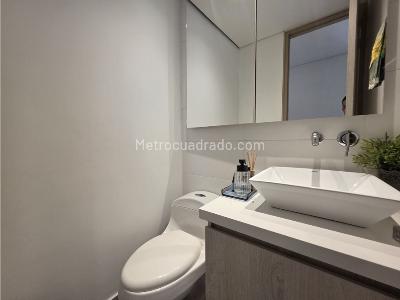 Apartamento en venta en Loma De Las Brujas, Envigado · foto 15 de 19