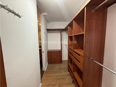 Apartamento de 3 alcobas en venta en Los Naranjos, Medellín, 169 m² · foto 11 de 20