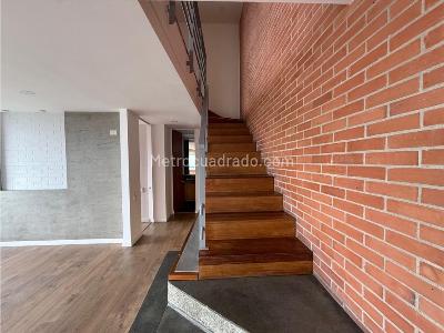 Apartamento de 3 alcobas en venta en Los Naranjos, Medellín, 169 m² · foto 12 de 20