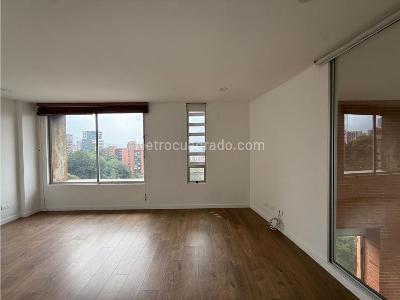Apartamento de 3 alcobas en venta en Los Naranjos, Medellín, 169 m² · foto 19 de 20