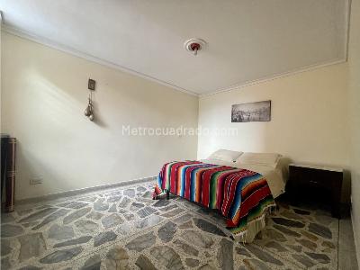 Apartamento en venta en Laureles, Medellín · foto 11 de 20