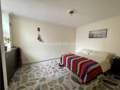 Apartamento en venta en Laureles, Medellín · foto 15 de 20