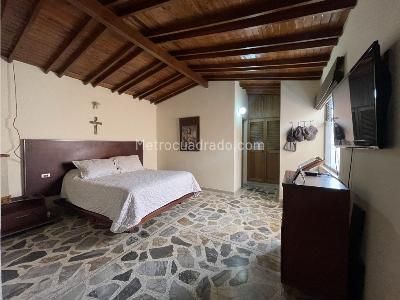 Apartamento en venta en Laureles, Medellín · foto 20 de 20