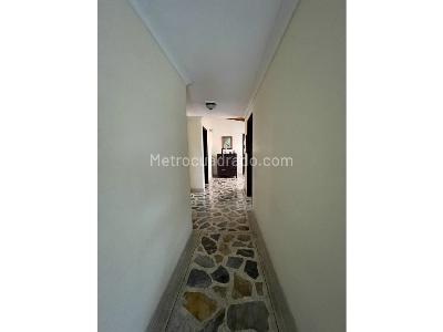 Apartamento en venta en Laureles, Medellín · foto 5 de 20