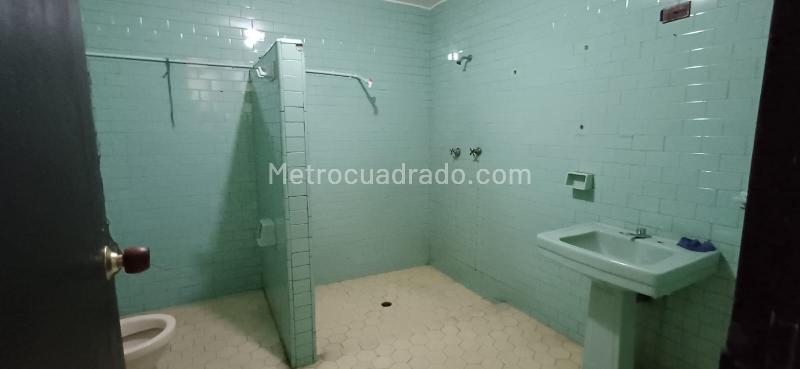 Commercial House for Rent in Prado - 6