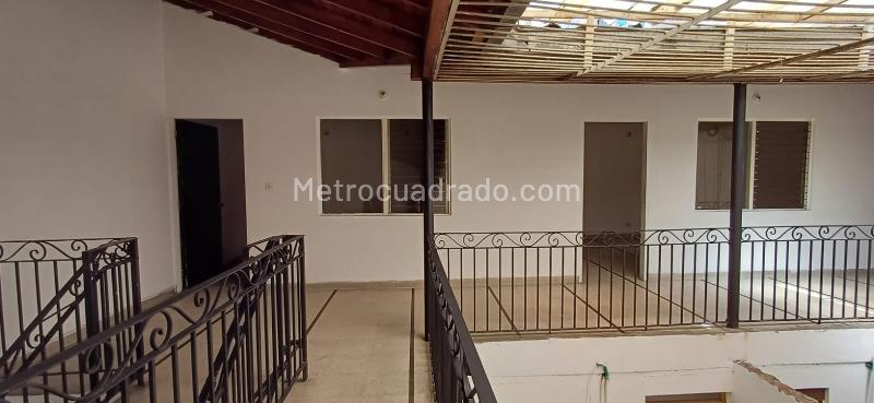 Commercial House for Rent in Prado - 9