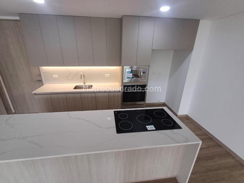 Apartamento en Arriendo, Vereda Sajonia, Rionegro - 2