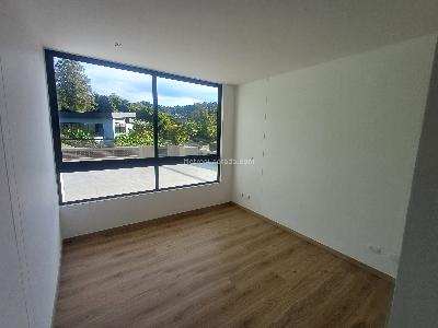 Apartamento de 2 alcobas en arriendo en Sajonia, Rionegro, 185 m² · foto 13 de 20