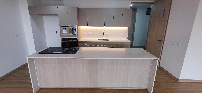 Apartamento moderno de 1 alcoba con 2 baños en Sajonia - 3