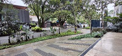 Local Comercial en Arriendo, Zuñiga, Envigado