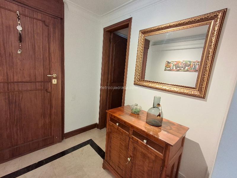 Luxury 4BR Apartment in Loma De Los Balsos - 2