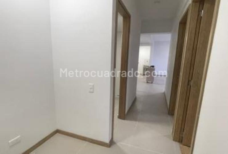 3BR Apartment in Barro Blanco (75 m²) - 3