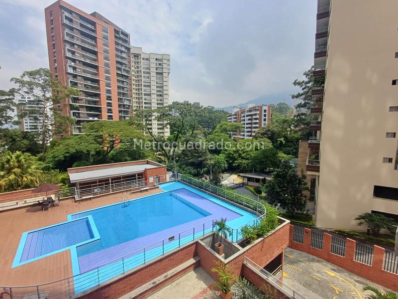 Beautiful 3BR Apartment in Loma De Los Balsos - 5