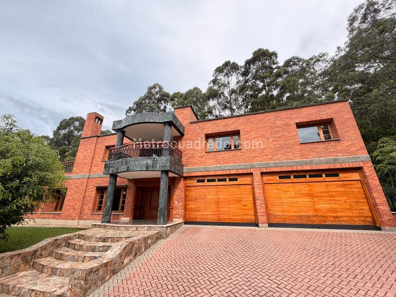 Casa Campestre con Vistas Panorámicas en La Calera