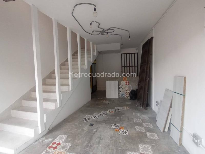 Commercial House with 5BR in Nutibara - 3