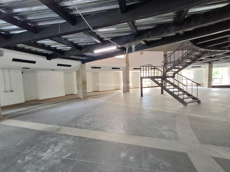 Local Comercial en Arriendo, Milla De Oro, Medellín - Vista 4