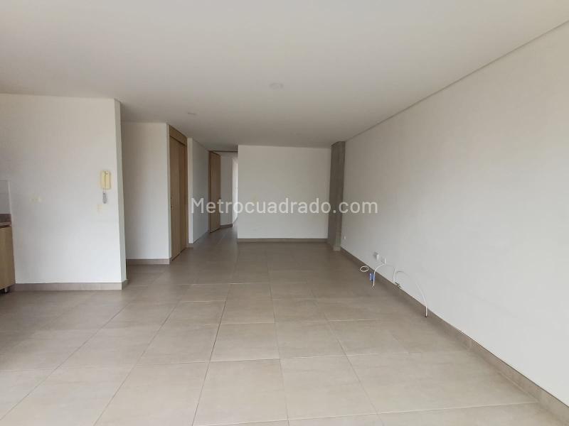 Estudio Sencillo de 1 Alcoba en Arriendo en Laureles - 6