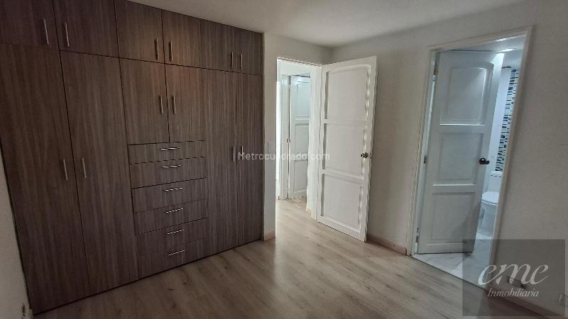 Apartment in Medellín - More