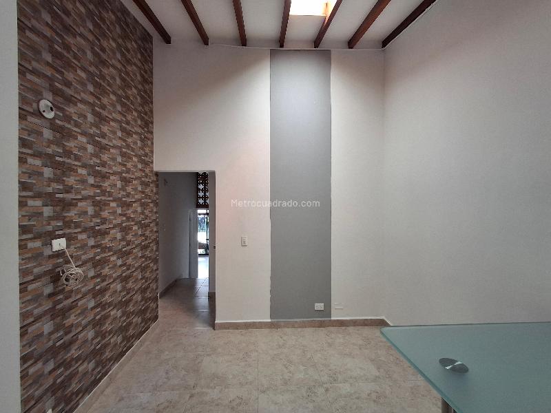 2BR Apartment in Laureles (60 m²) - 4