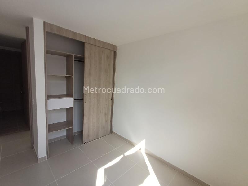 Functional 3BR Apartment in San Diego Medellin - 7
