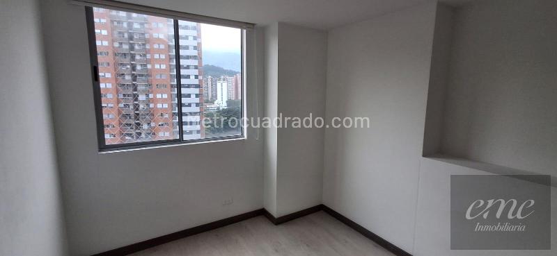Casa de 5 Alcobas en Arriendo en Aguacatala, El Poblado - 9