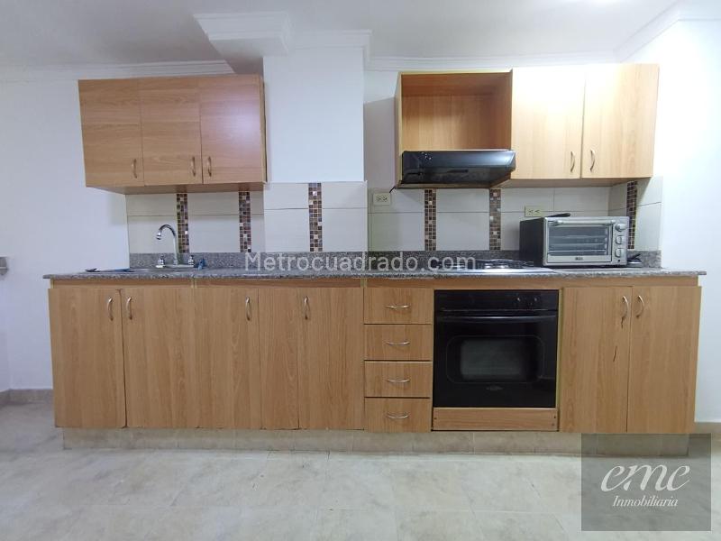 Amplio apartamento en arriendo de 2 alcobas en Sabaneta (Virgen del Carmen)