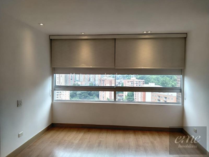 Excellent 4BR Apartment with Great Views in Castropol - 7