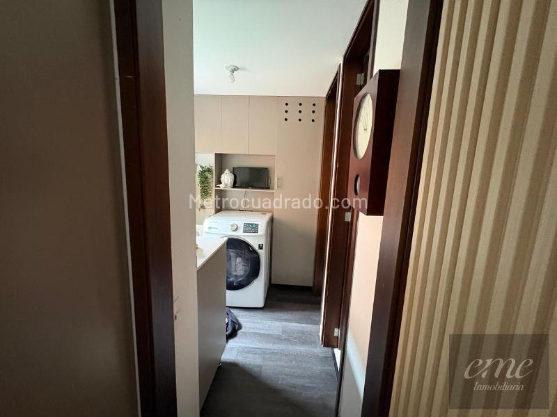 Spacious 4BR Apartment with 4 Baths in Castropol - 6