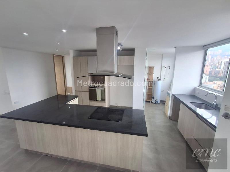 3BR Apartment in Castropol (108 m²)