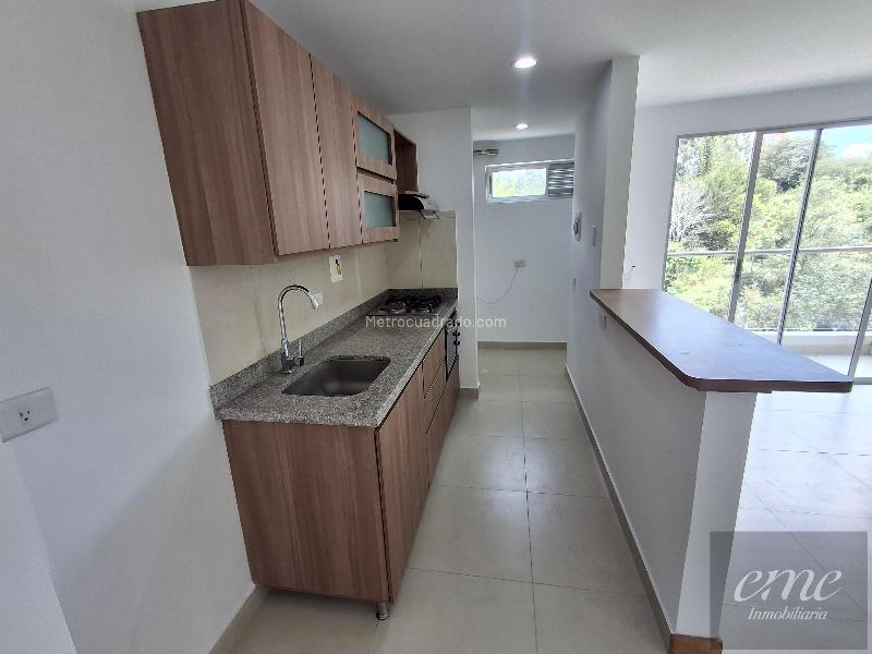 Casa en Arriendo, San Antonio De Pereira, Rionegro - 2