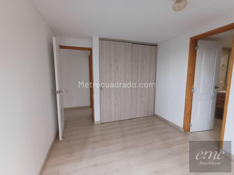 Beautiful 3BR Apartment in La Calera - 7