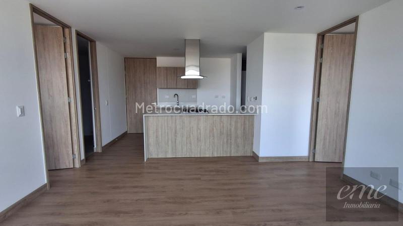 Apartamento en Arriendo, San Nicolas, Rionegro - 2