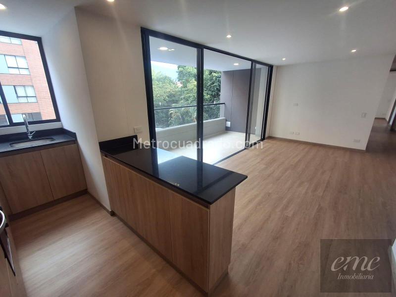 Spacious 3BR Apartment in Belen San Bernardo - 7