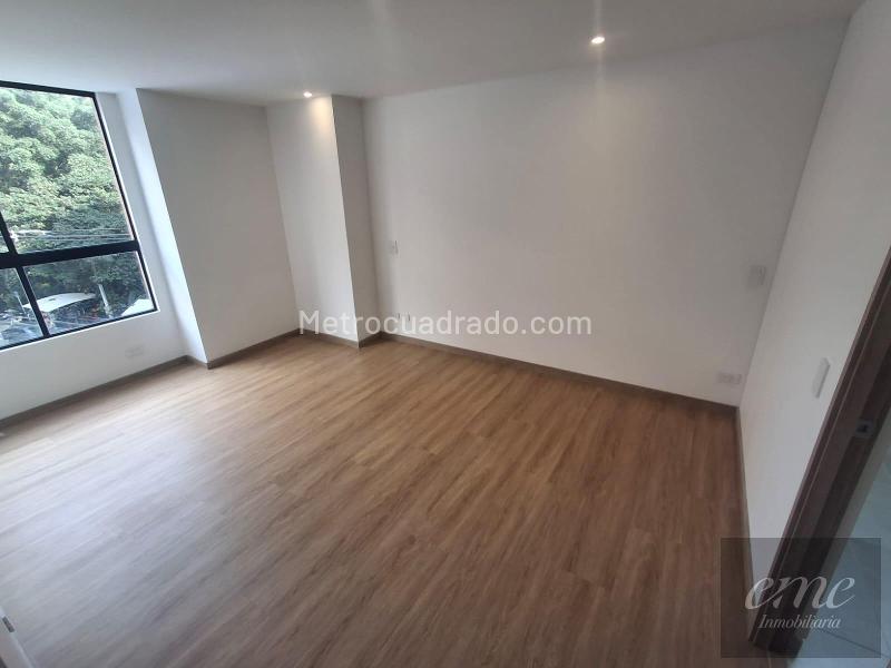 Spacious 3BR Apartment in Belen San Bernardo - 9