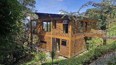 Casa de 3 alcobas en arriendo en El Chingui, Envigado, 250 m² · foto 4 de 20