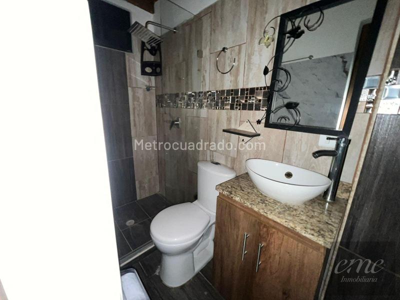 Charming 3BR House in Belen - 9