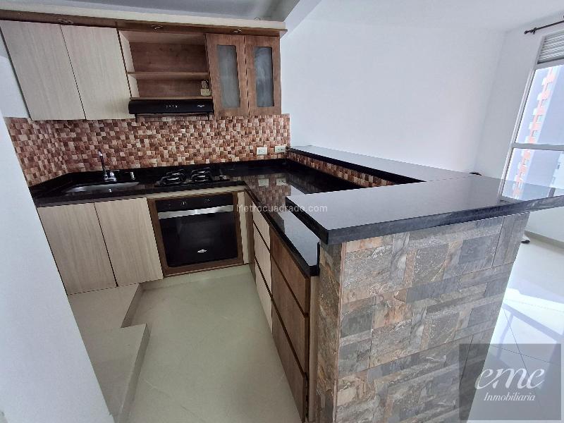 Apartamento en arriendo 3 alcobas en Terranova (Niquía Arriba) - 2