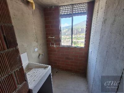 Apartamento de 3 alcobas en venta en La Primavera, Bello, 61 m² · foto 5 de 16
