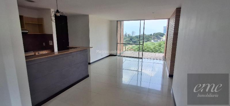 Apartamento en Arriendo, Aguacatala, Medellín - Widok 5