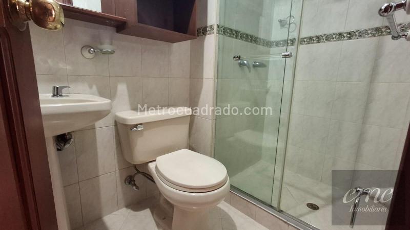 Comfortable 3BR Apartment in Poblado - 6